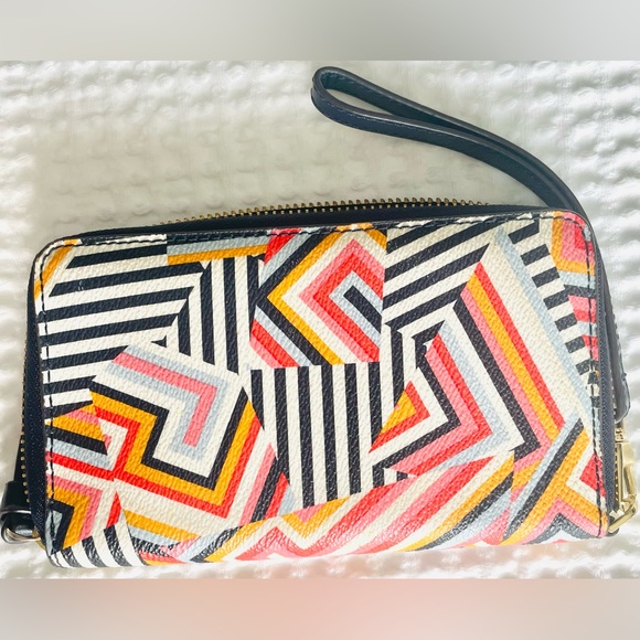 Tory Burch Kerrington T Print Wristlet & Cosmetic Pouch - Picture 3 of 14